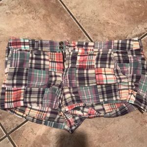 Plaid American Eagle Outfitters summer shorts